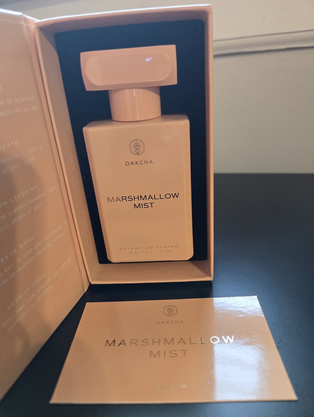 OAKCHA Gourmand Collection Perfume Set - Pastel Peach & Mint Boxes - Picture 7 of 7